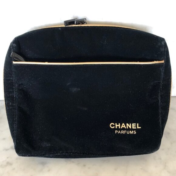 CHANEL Black Velvet Double Zip Top Clutch Cosmetics Parfums Bag - Picture 1 of 17